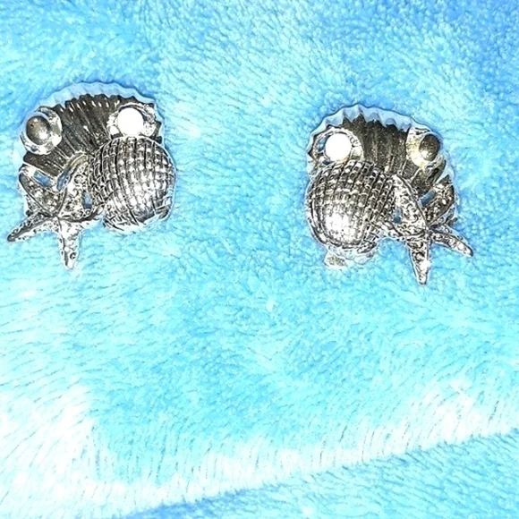 SEASHELLS, STARFISH & a tiny PEARL - Picture 4 of 6